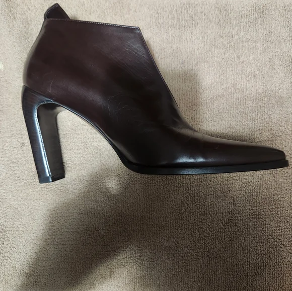 VINTAGE Gucci Chocolate Brown Ankle Booties Slip On Size 8M - Picture 8 of 8